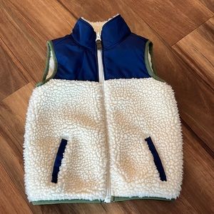 Carter’s 2T fleece vest